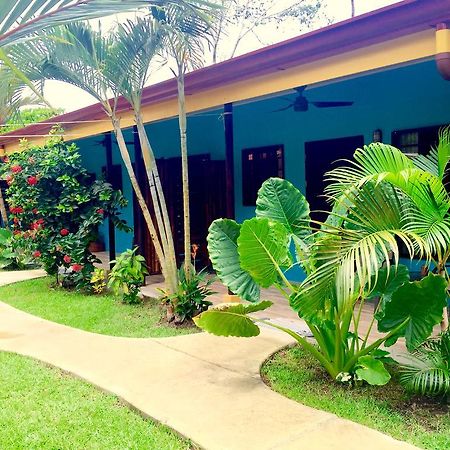 Cabinas D'Val Hotell Uvita Eksteriør bilde